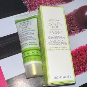 Mary Kay Satin Lips Shea Sugar Scrub - White Tea & Citrus (Green/White)